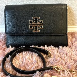 Tory Burch Wallet on Chain
